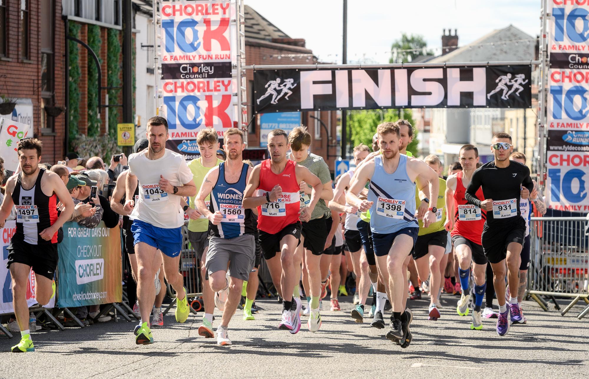 Chorley 10K runners