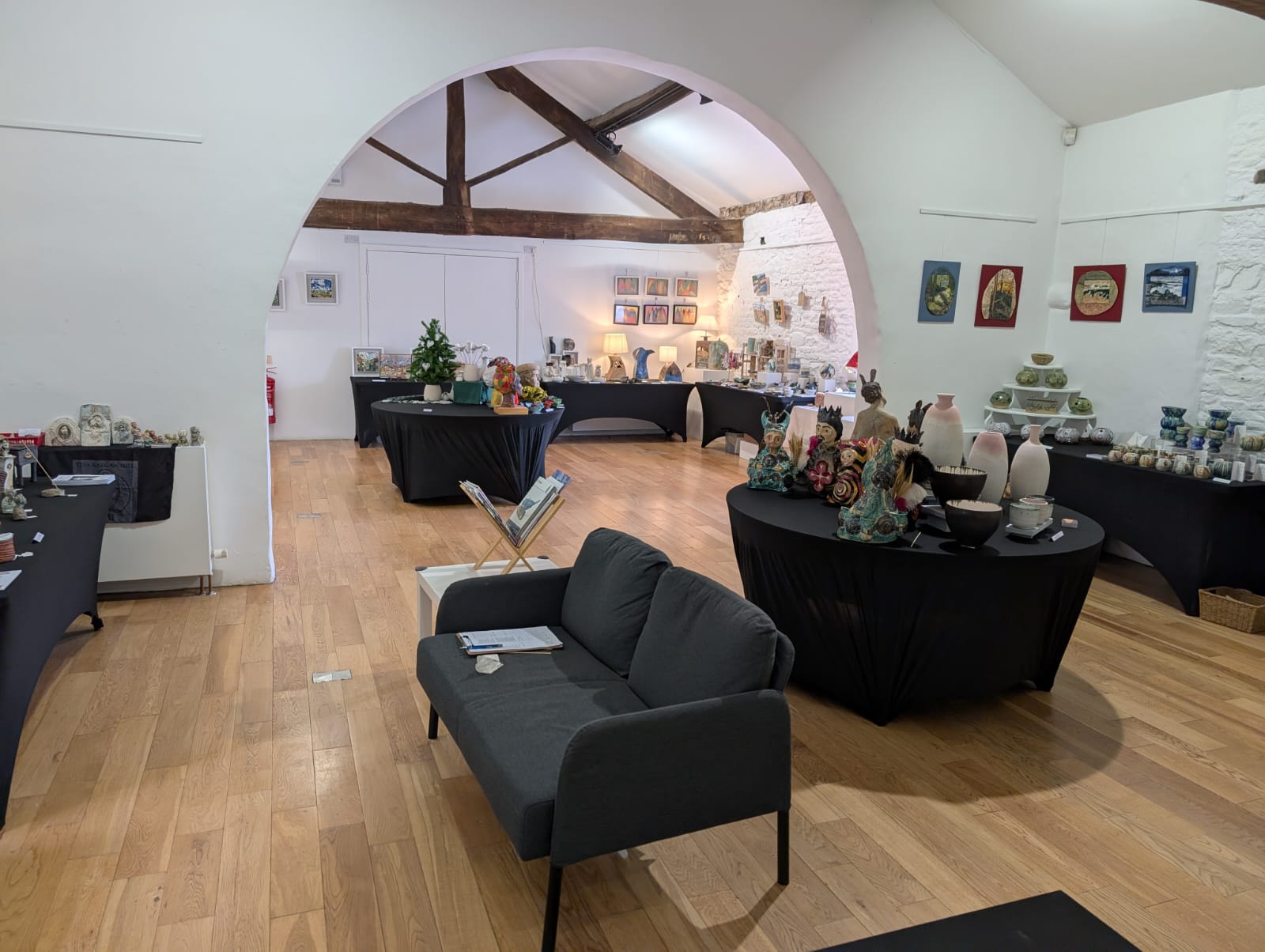 Exhibition - Glorious Clay